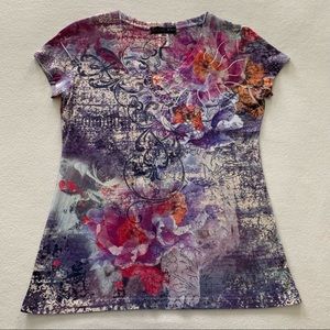 Appropriate Behavior Cute Multi-Color V-Neck T-Shirt S